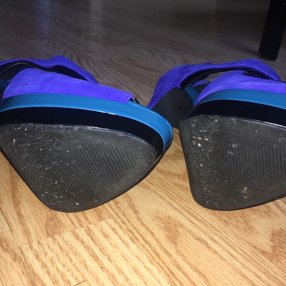 Jessica Simpson Blue Suede Platform Heels - 7.5 - Picture 3 of 7
